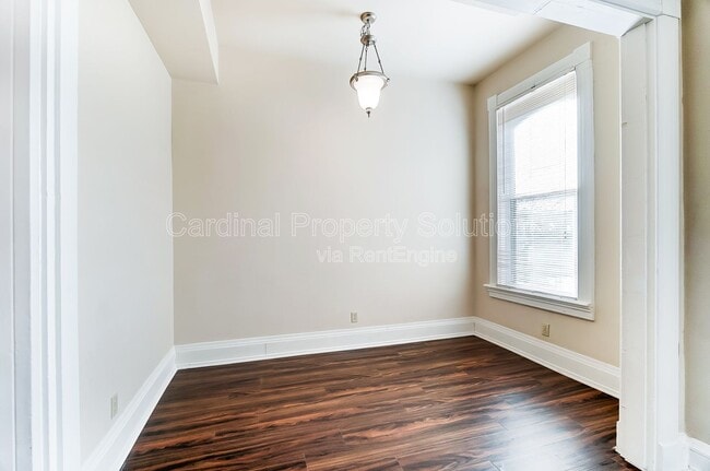 Building Photo - 2114 Kemper Ln