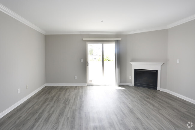 Living Room - Warner Center Townhomes