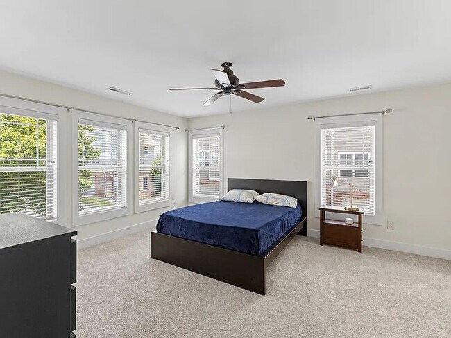 Building Photo - Build Equity Like a Homeowner – Lease to Own