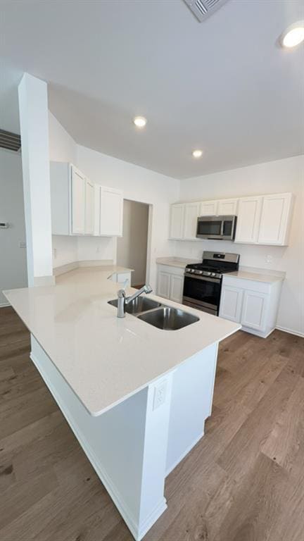 Building Photo - 16204 Harvester Dr