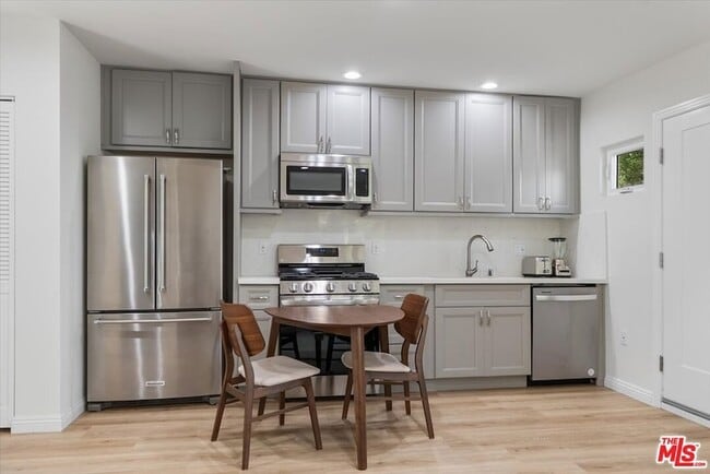 Building Photo - 2401 21st St