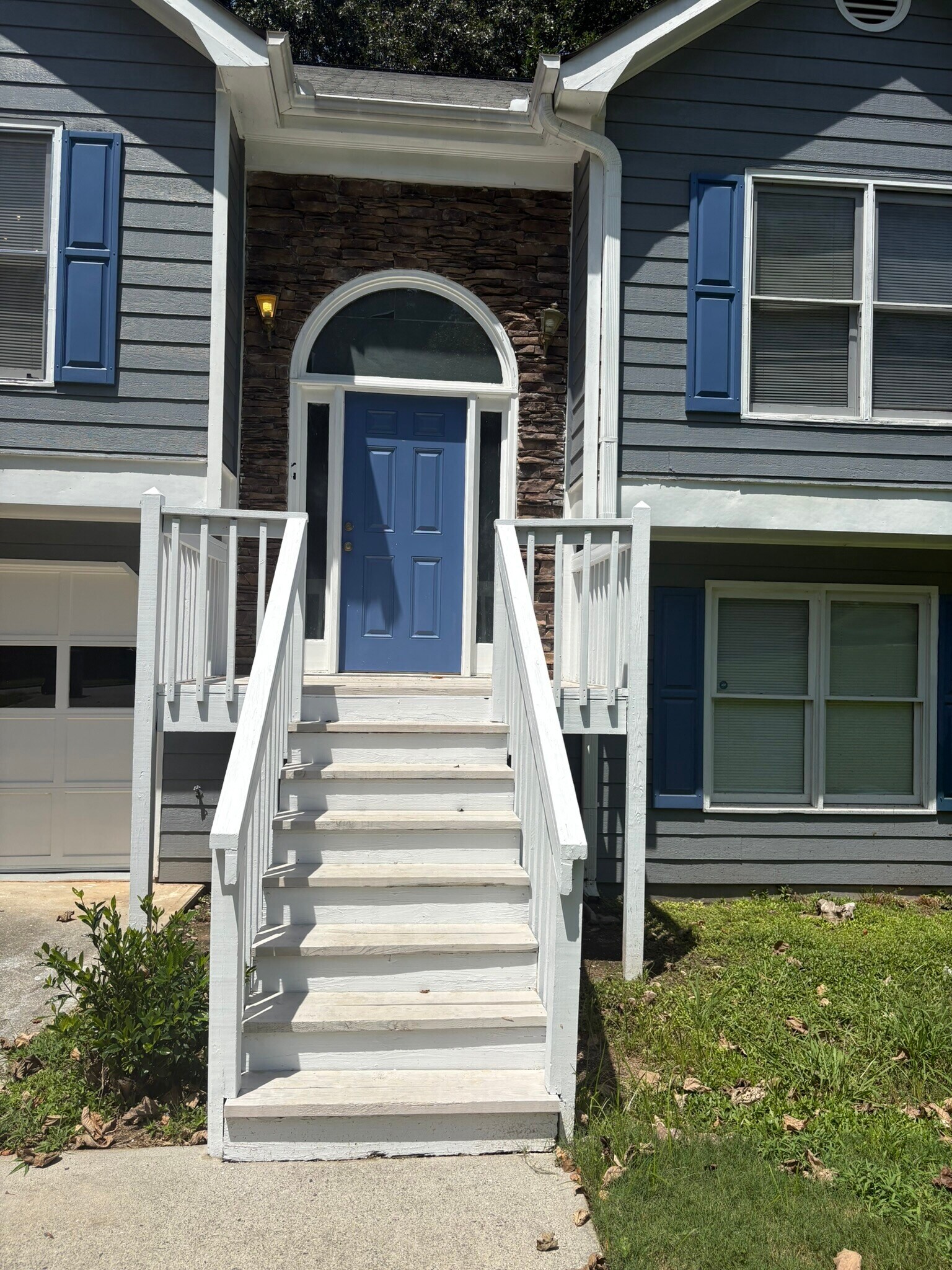 Building Photo - 2700 Fort Daniels Dr
