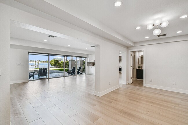 Building Photo - 24 Adalia Ave