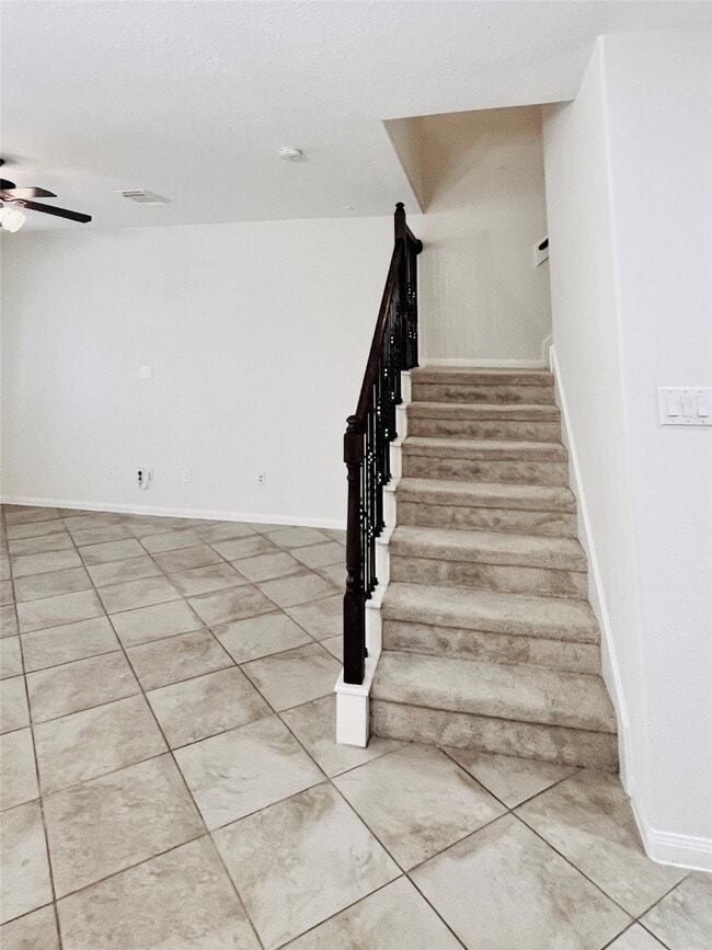 Building Photo - 133 E Montfair Blvd