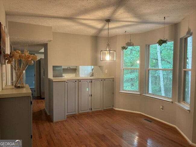 Building Photo - 10535 Virginia Pine Ln