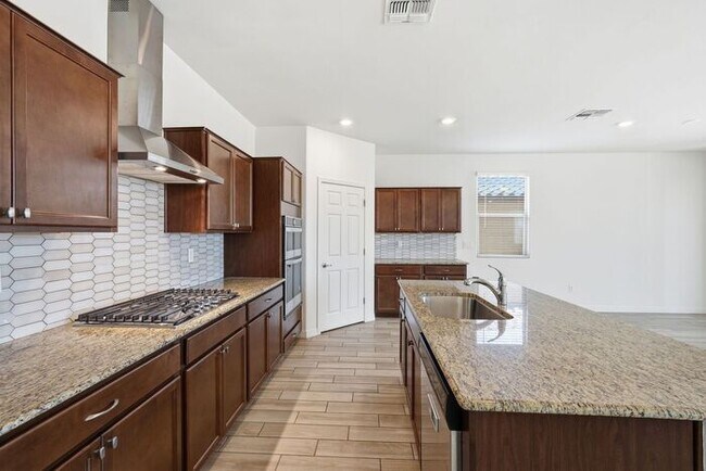 Building Photo - 13184 E Apex Mine Wy