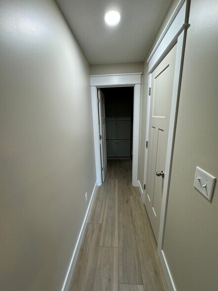 Building Photo - 1848 Garden St