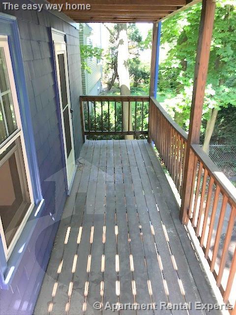 Building Photo - 25 Laurel St