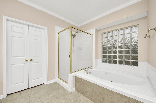 Building Photo - 4126 Midstream Dr