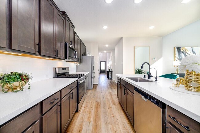 Building Photo - 12882 Lime Stone Ln