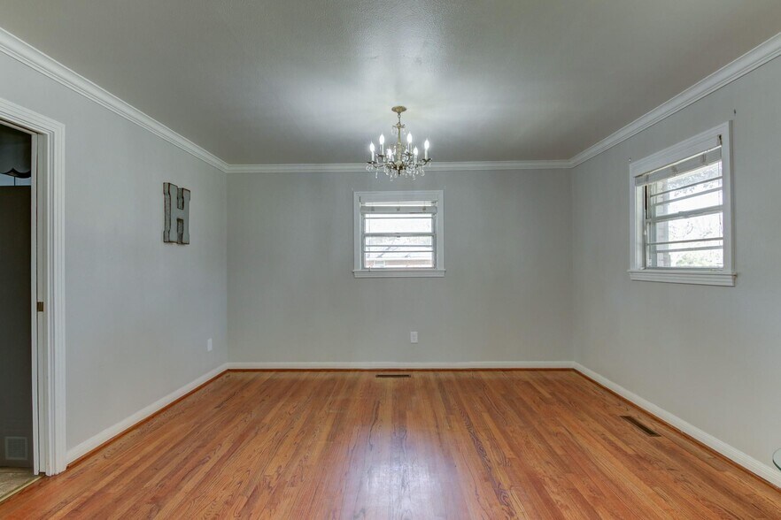 Building Photo - 2324 N 50th St