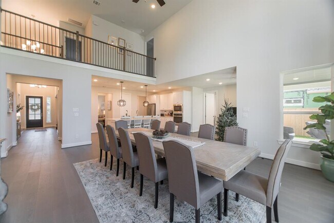 Building Photo - 71 Perennial Cyn Dr