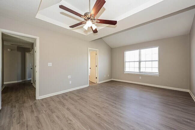 Building Photo - 1231 Quail Hunt Dr