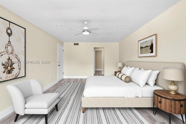 Building Photo - 9124 Collins Ave