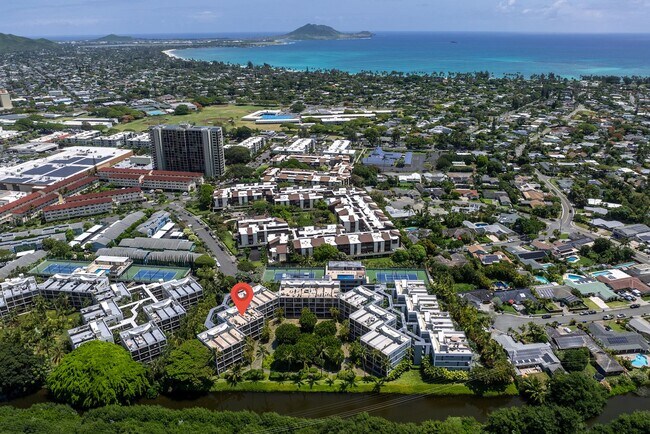 Building Photo - Windward Harbour