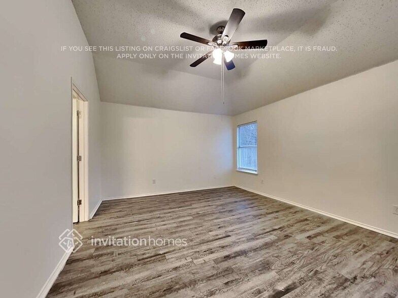 Building Photo - 4424 Stepping Stone Dr