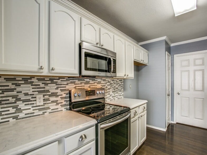 Building Photo - 3929 Temecula Creek Trl