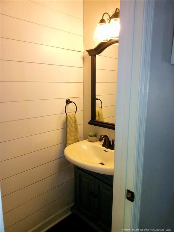 Building Photo - 338 Lionshead Rd