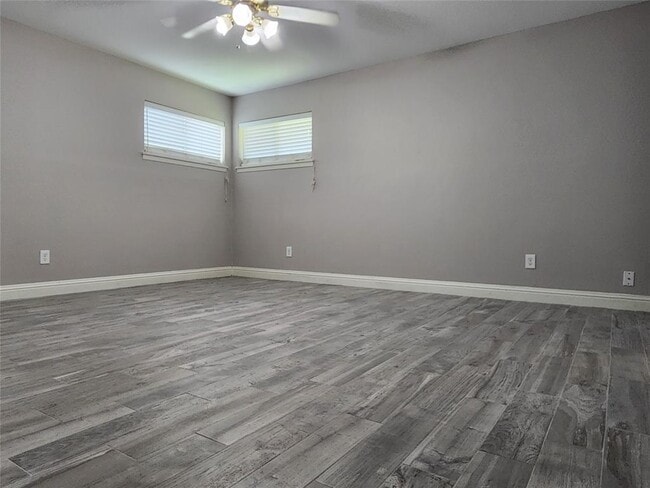 Building Photo - 5819 Reamer St
