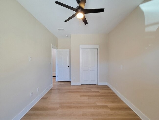 Building Photo - 1903 Mary St