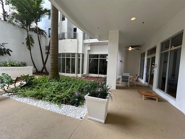 Building Photo - 1830 Radius Dr