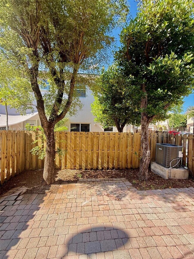 Building Photo - 9261 SW 220th Terrace