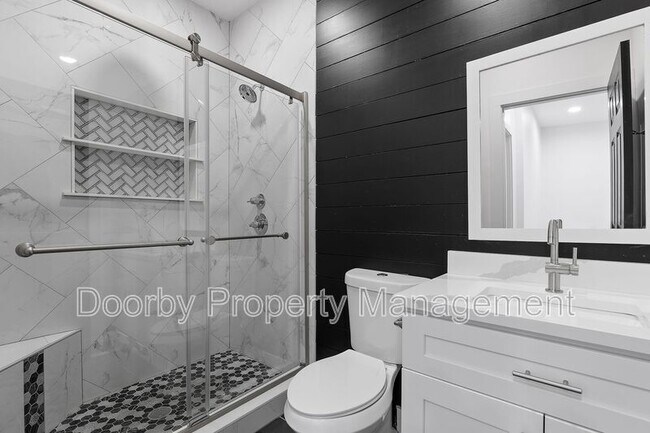 Building Photo - 1508 Bailey Ave