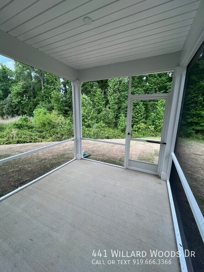 Building Photo - 441 Willard Wds Dr