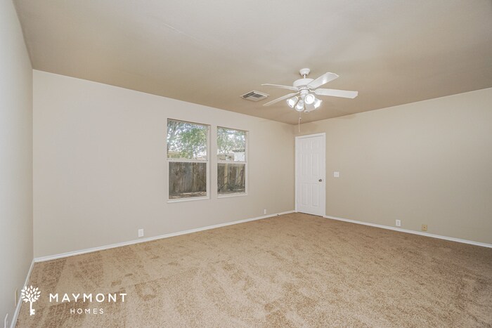 Building Photo - 9011 Timber Laurel