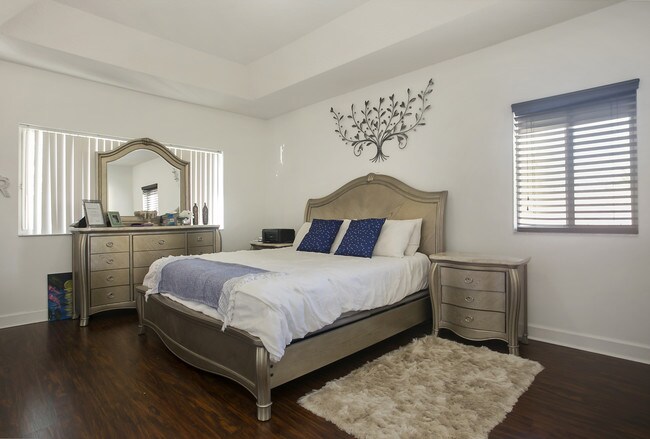 Building Photo - 11012 NW 59th St