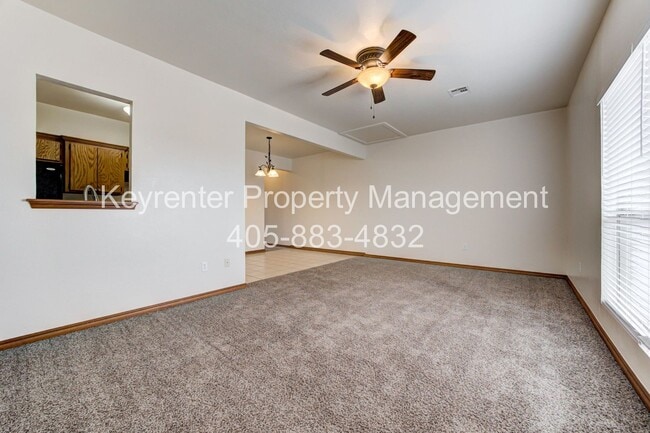 Building Photo - !!50 Percent off your 1st Months Rent!! Spacious 1BD/1BTH Apartment with a Private Balcony in the...