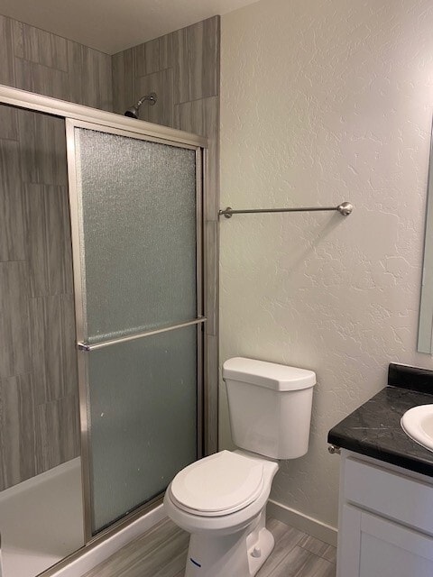 Building Photo - 2473 Wolcott Ave