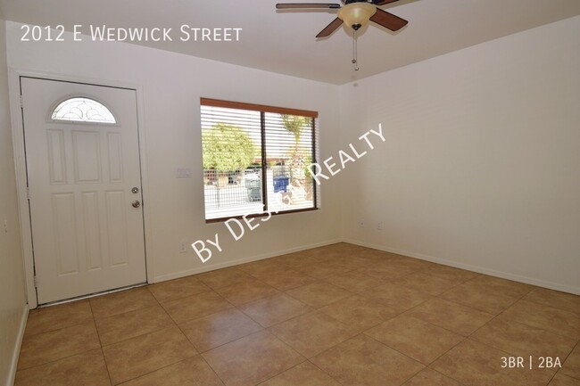 Building Photo - Remodeled Desert Shadows 3 Bed 2 Bath Town...