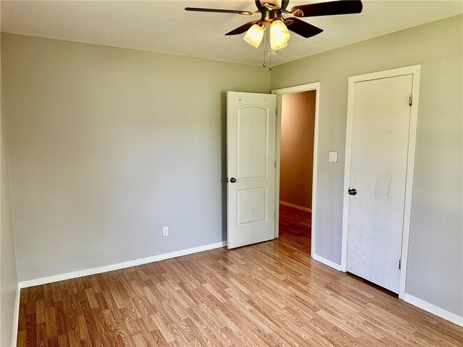 Building Photo - 1915 S 10th St