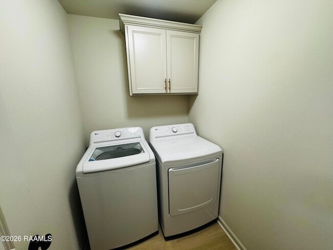 Building Photo - 101 Foster Grove Drive