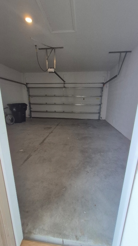 Building Photo - 11751 Boldface Dr.