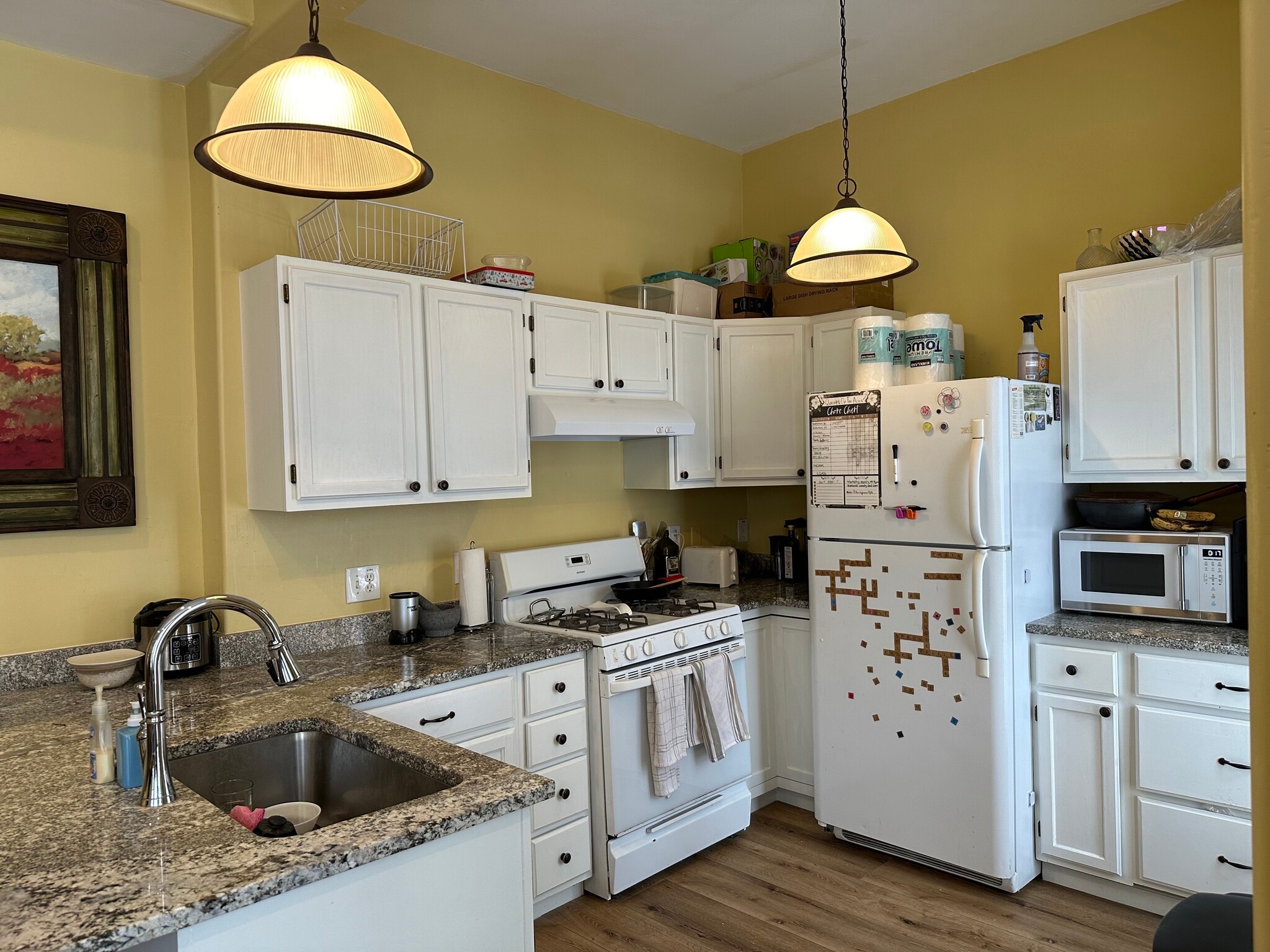 Building Photo - 486-1 E 3rd Ave