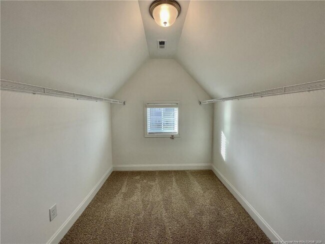 Building Photo - 155 Cromwell Ct