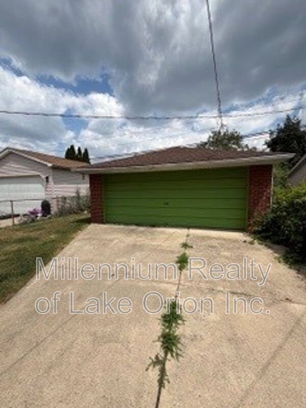 Building Photo - 6010 Hartwell St