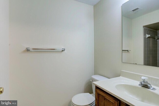 Building Photo - 12830 Evansport Pl