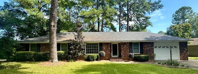 Building Photo - AVAILABLE NOW in Alice Drive Area!