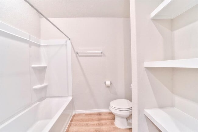 Building Photo - 2637 Shady Cedar Ct
