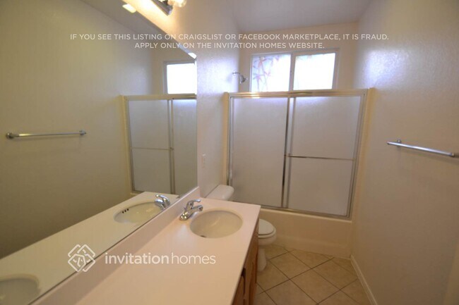 Building Photo - 4551 Jade Ct