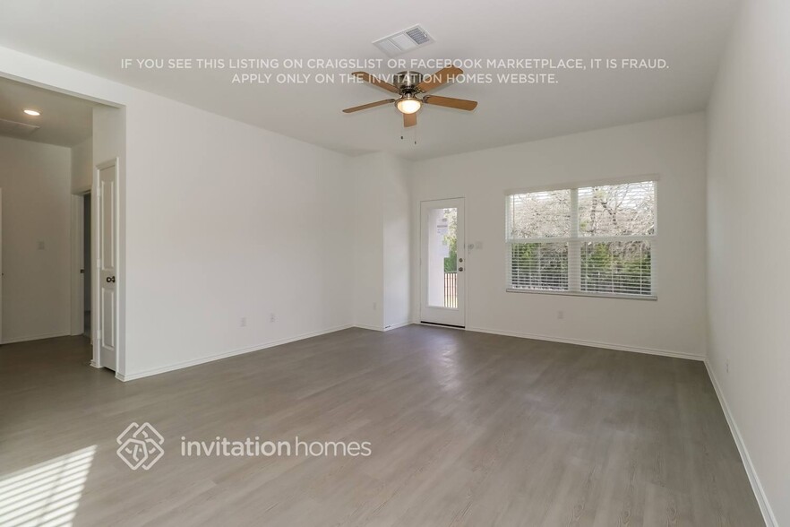 Building Photo - 1624 Boggy Crk Rnch Rd