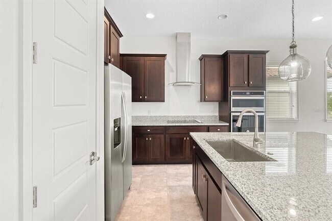 Building Photo - 9497 Mere Pkwy