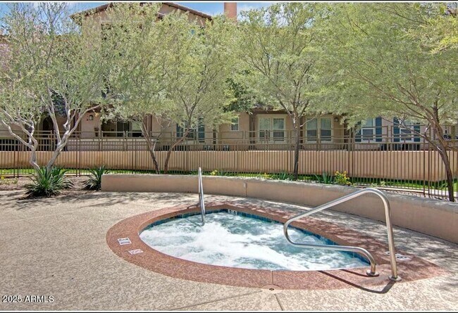 Building Photo - 3825 W Anthem Way