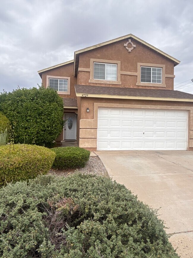 Building Photo - 4729 Chesapeake Pl NE