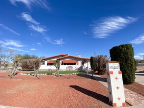 Building Photo - 6817 Warren Vista Ave