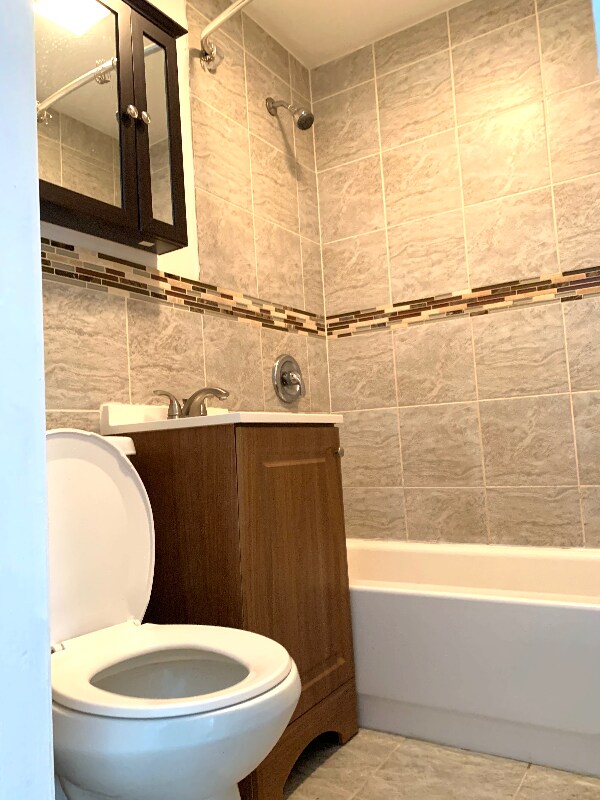 Building Photo - 29 Booraem Ave