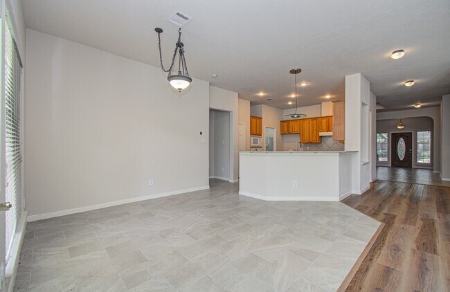 Building Photo - 17611 Emerald Garden Ln